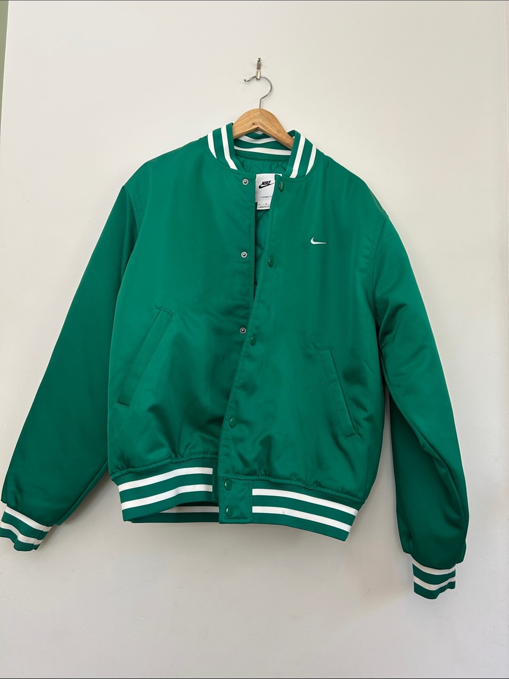 Nike Therma-Fit Varsity Bomber jacket 💚